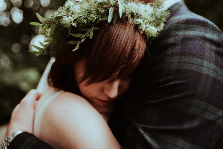 Foliage Greenery Crown Bride Bridal Halo Headdress Enchanted Forest Natural Wedding http://photo.shuttergoclick.com/