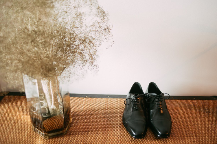 Groom Shoes Black Lace Up Vase Romantic Bohemian Spain Wedding http://saralobla.com/