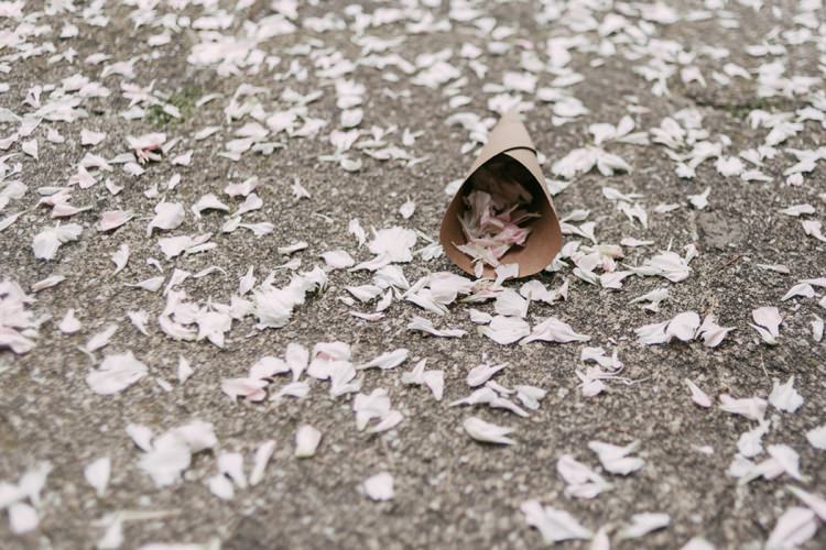 Flower Petals Pink Cream Cardboard Cone Holder Romantic Bohemian Spain Wedding http://saralobla.com/