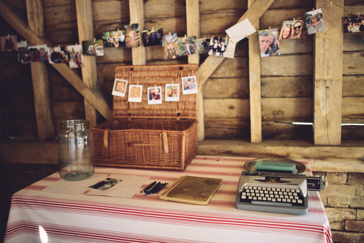 Hand Crafted Vintage Woodland Wedding http://www.jennawoodward.com/