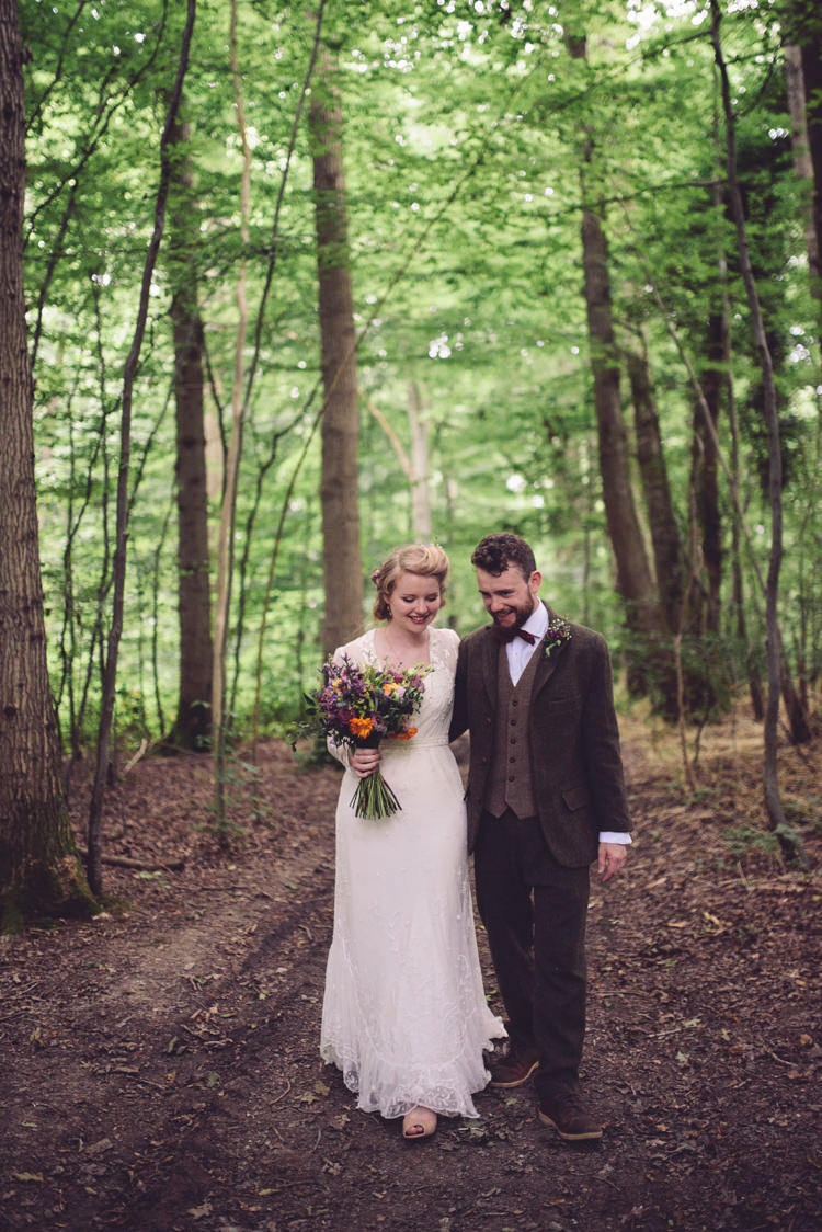 Hand Crafted Vintage Woodland Wedding http://www.jennawoodward.com/