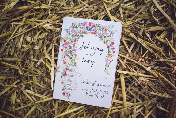 Illlustrated Stationery Flowers Hand Crafted Vintage Woodland Wedding http://www.jennawoodward.com/