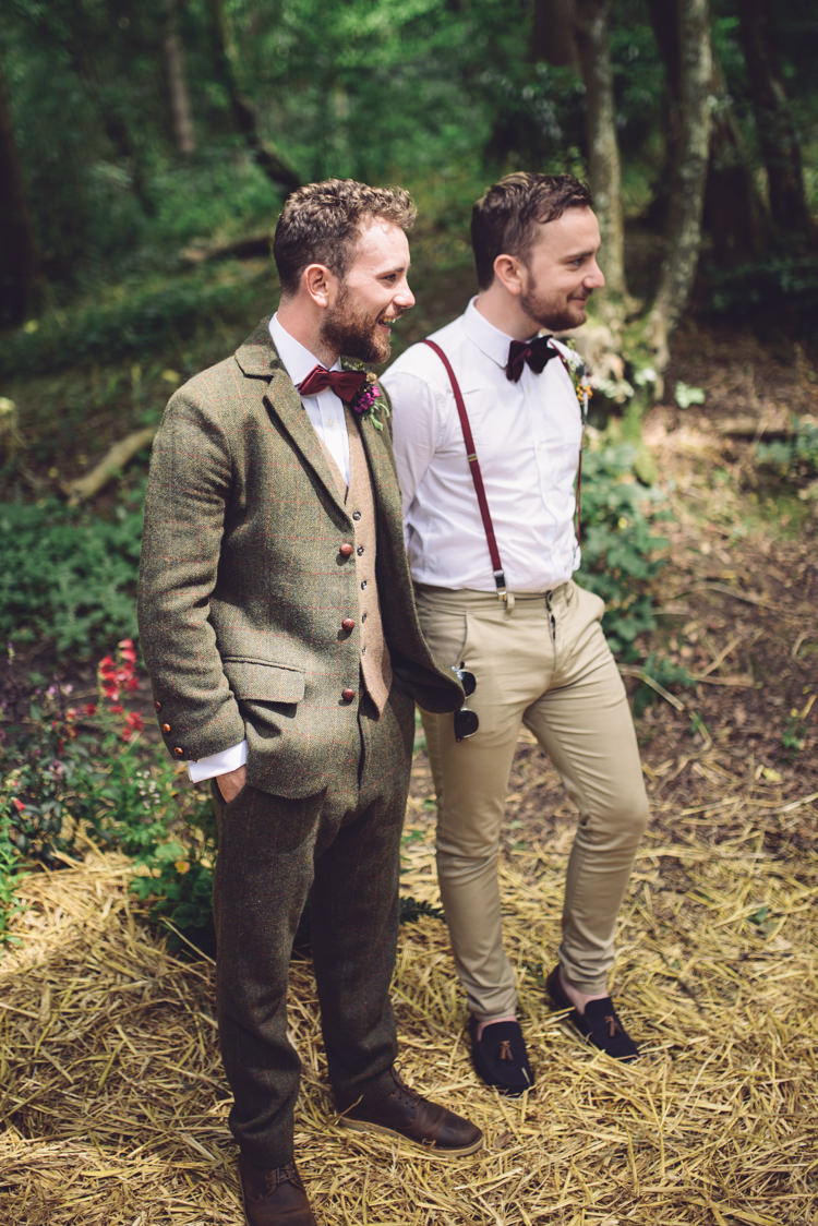 Brown Tweed Suit Groom Bow Tie Hand Crafted Vintage Woodland Wedding http://www.jennawoodward.com/