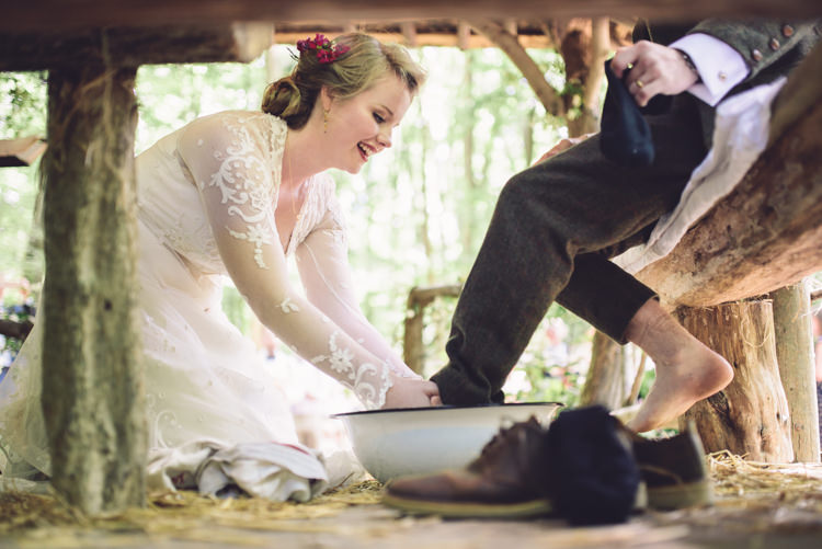 Hand Crafted Vintage Woodland Wedding http://www.jennawoodward.com/