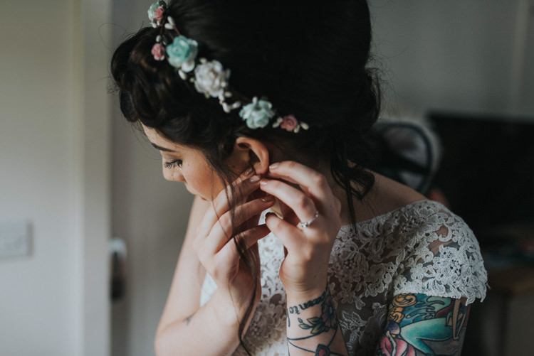 Pink Blue Flower Crown Bride Bridal DIY Pastel Creative Wedding http://www.baiandelle.com/