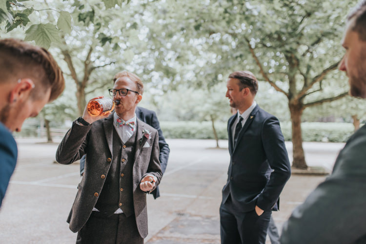 DIY Pastel Creative Wedding http://www.baiandelle.com/