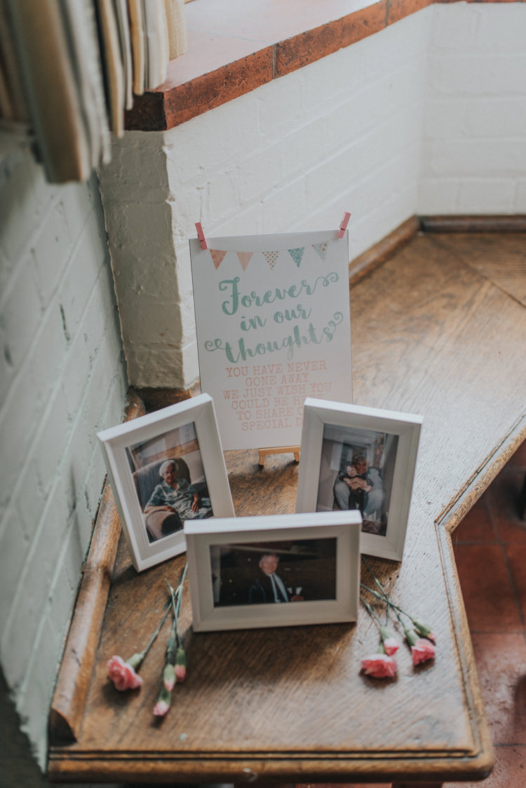 Photographs Memory Loved Ones Lost DIY Pastel Creative Wedding http://www.baiandelle.com/