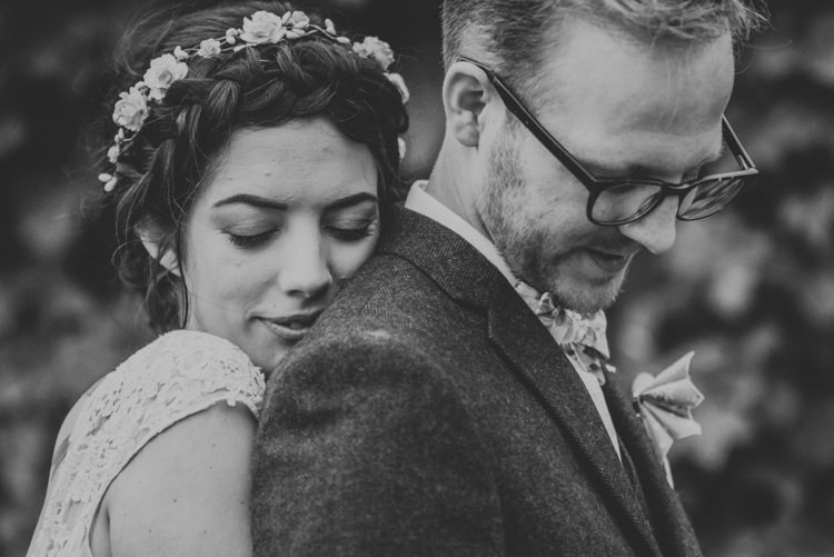DIY Pastel Creative Wedding http://www.baiandelle.com/