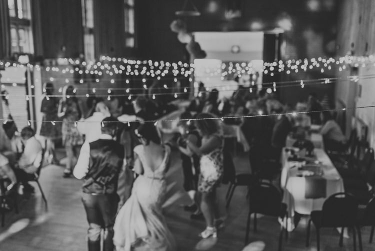 DIY Pastel Creative Wedding http://www.baiandelle.com/