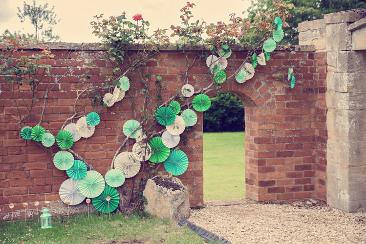 Pinwheels Decor Wall Green Homespun Mint Yurt Wedding http://www.jessicaraphaelphotography.com/