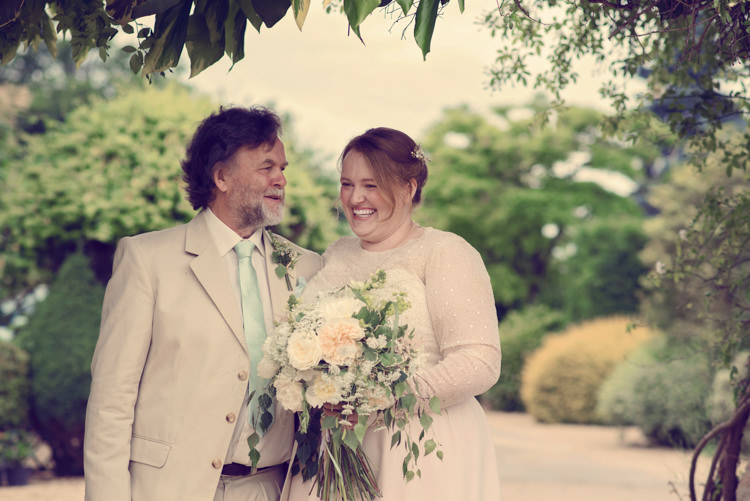 Homespun Mint Yurt Wedding http://www.jessicaraphaelphotography.com/