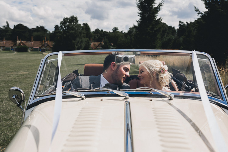 Pastel Pretty Summer Picnic Wedding http://www.loveluella.co.uk/