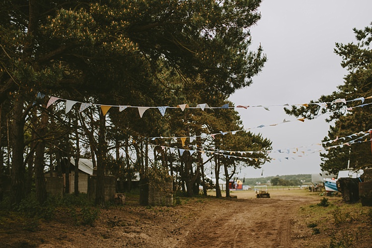 Beautiful Bohemian Beach Glamping Wedding http://www.thecurries.co/