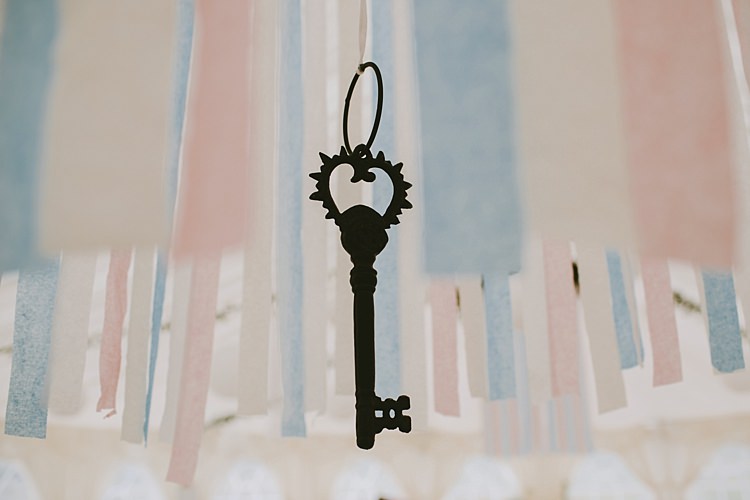 Beautiful Bohemian Beach Glamping Wedding http://www.thecurries.co/