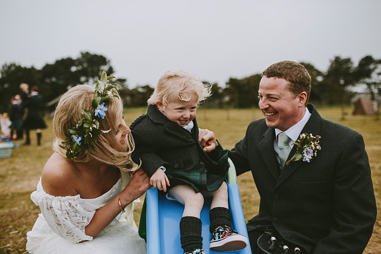 Beautiful Bohemian Beach Glamping Wedding http://www.thecurries.co/