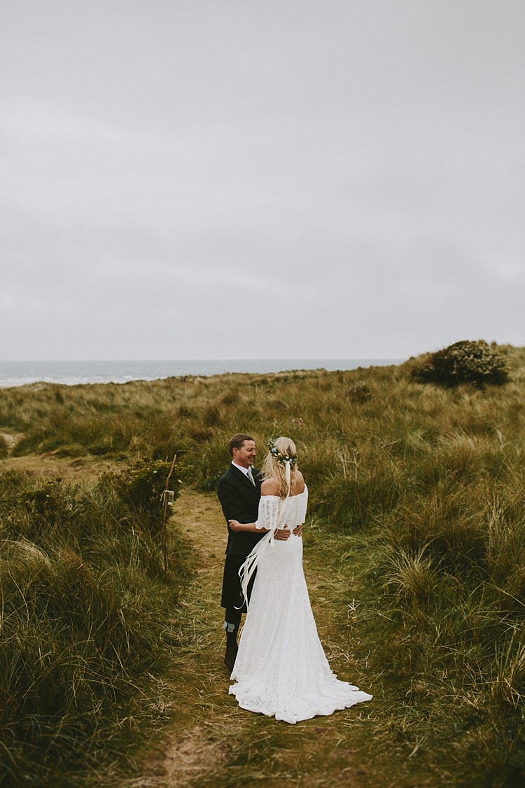 Beautiful Bohemian Beach Glamping Wedding http://www.thecurries.co/