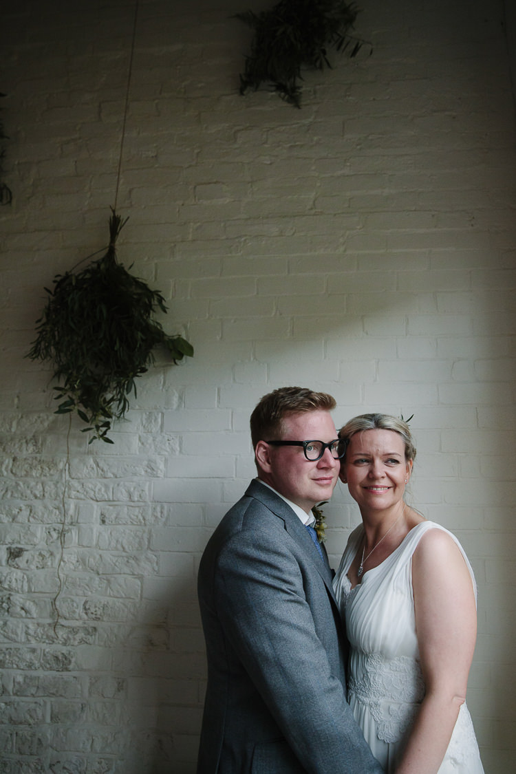 Intimate Simple Country Barn Wedding http://joannabrownphotography.com/
