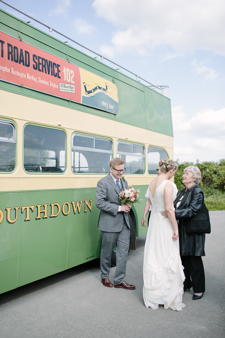 Intimate Simple Country Barn Wedding http://joannabrownphotography.com/