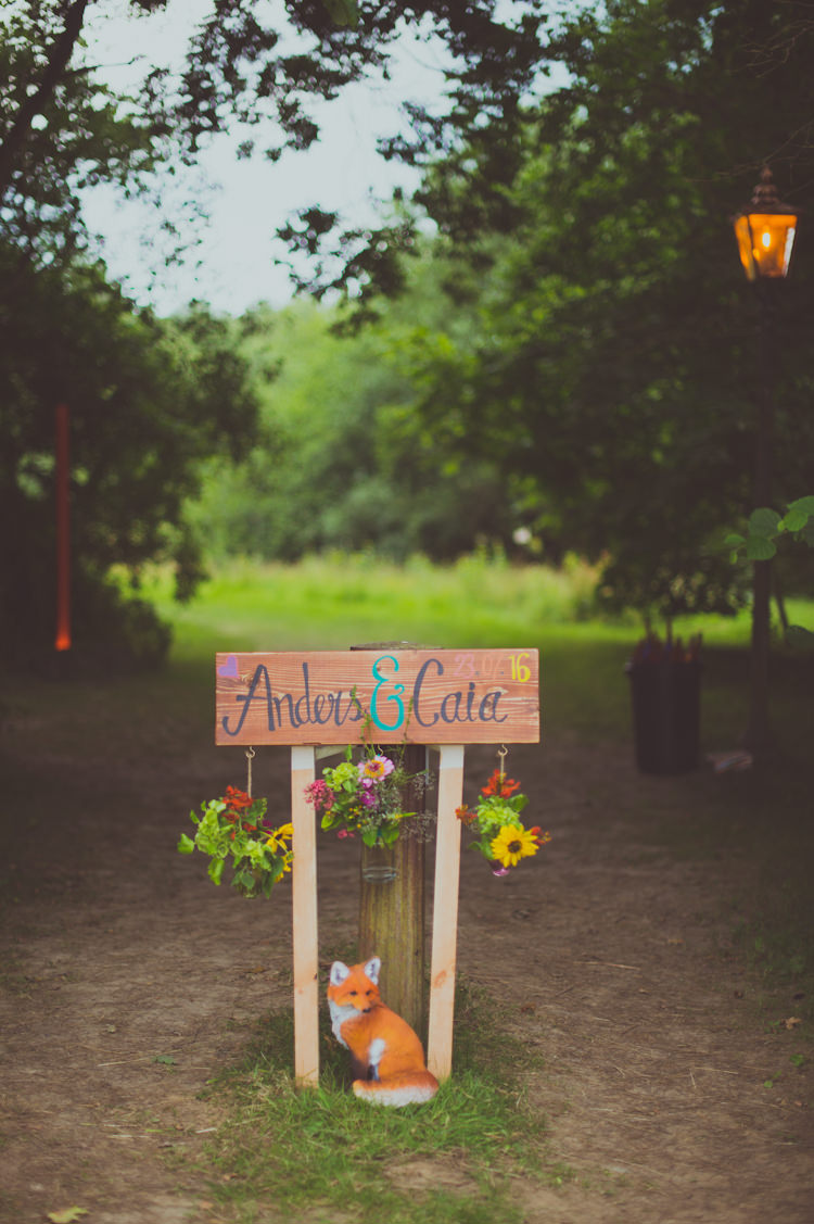 Painted Sign Fox Flowers Wooden Colourful Woodland Humanist Wedding http://sashaweddings.co.uk/