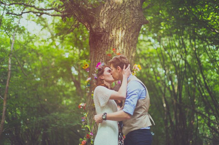 Colourful Woodland Humanist Wedding http://sashaweddings.co.uk/