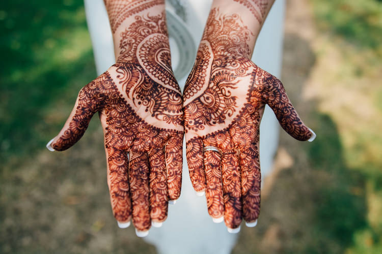 Henna Bride Hands Bridal Home Made Rustic Barn Wedding http://www.sarahfleetphotography.com/