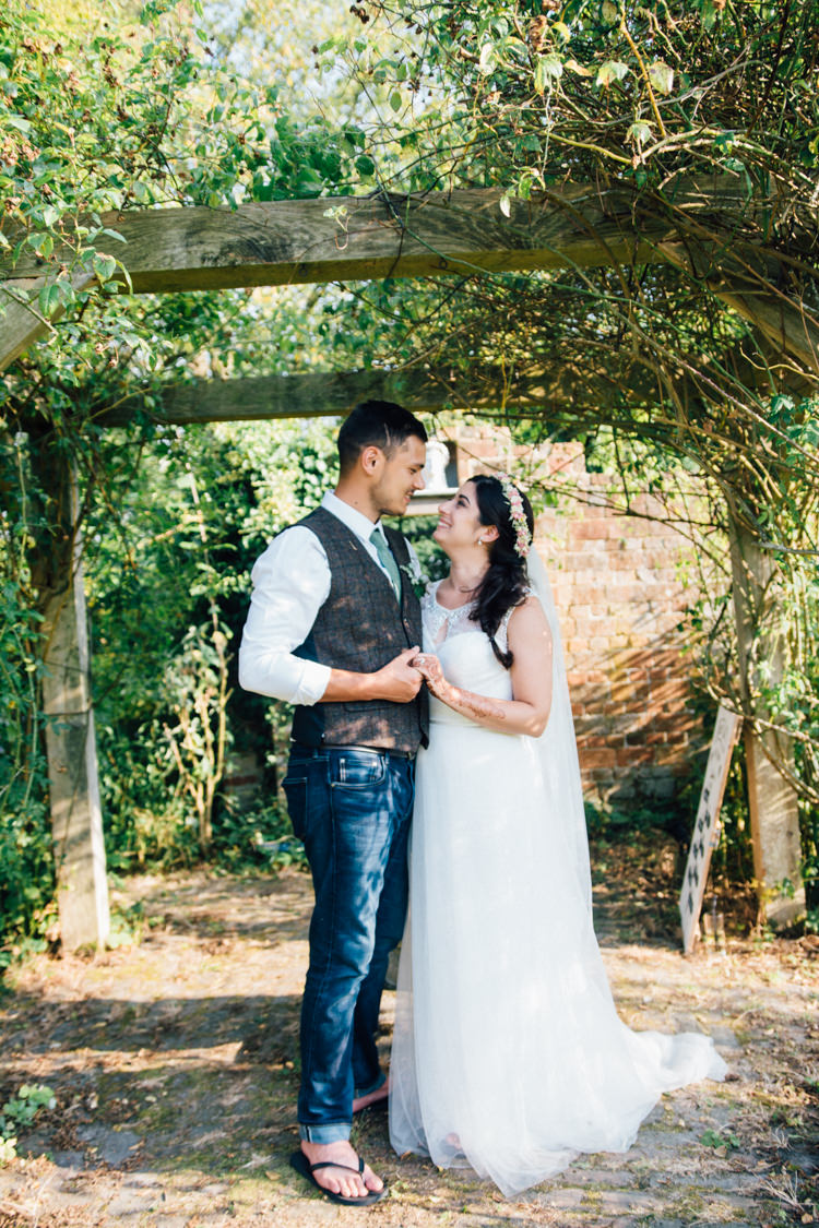 Maggie Sottero Tulle Dress Bride Bridal Gown Home Made Rustic Barn Wedding http://www.sarahfleetphotography.com/