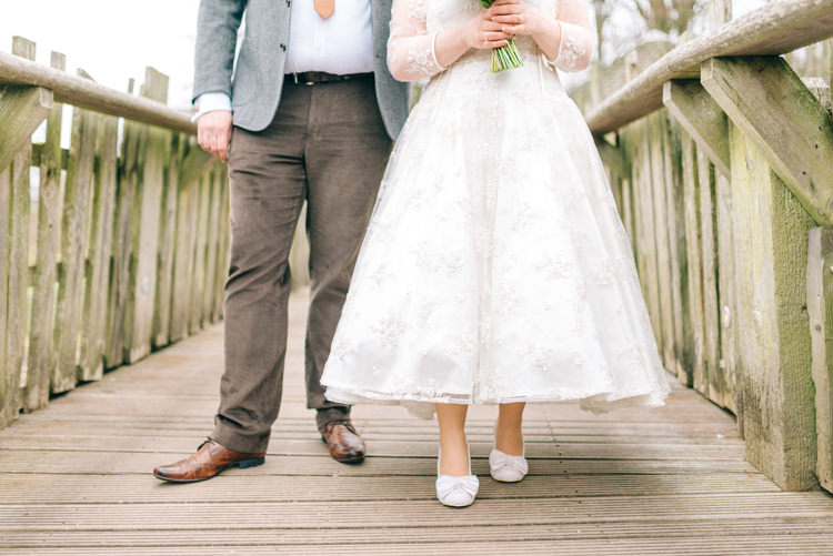 Magical Spring Treehouse Wedding http://sarahjaneethan.co.uk/