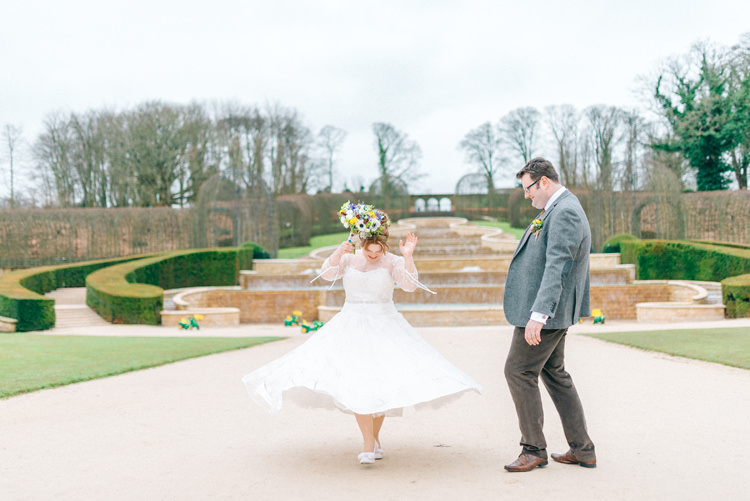 Magical Spring Treehouse Wedding http://sarahjaneethan.co.uk/