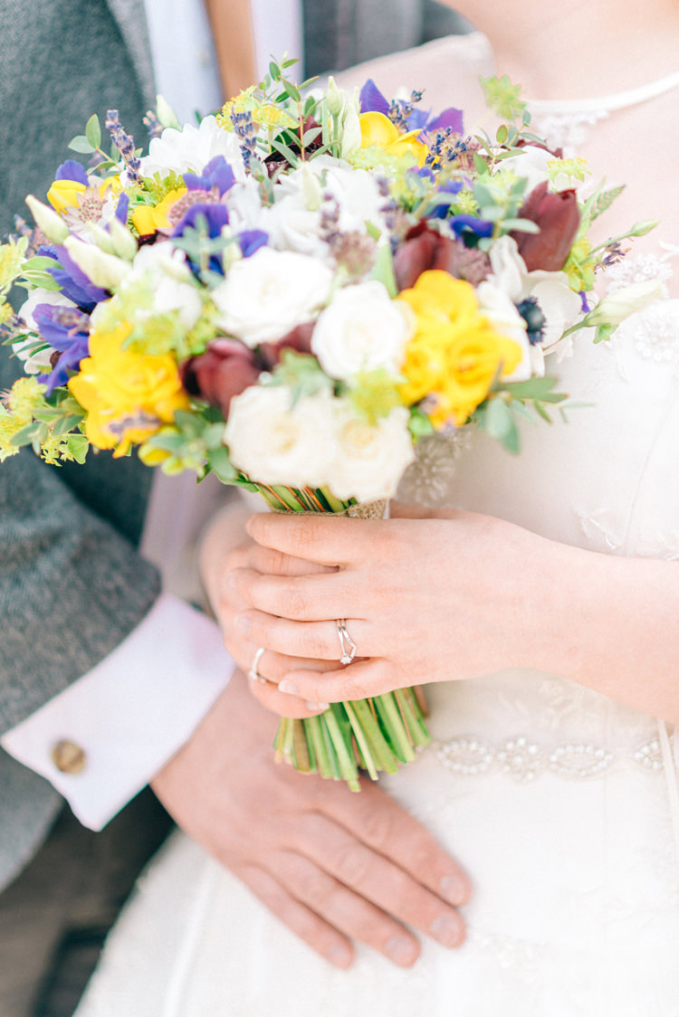Magical Spring Treehouse Wedding http://sarahjaneethan.co.uk/