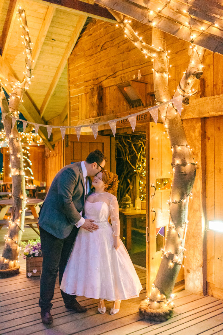 Magical Spring Treehouse Wedding http://sarahjaneethan.co.uk/