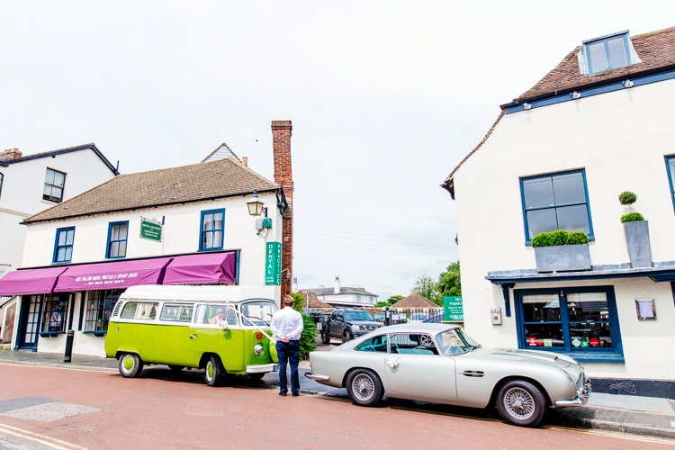 Fresh Relaxed Romantic Pink Green Pub Wedding http://www.els-photography.com/