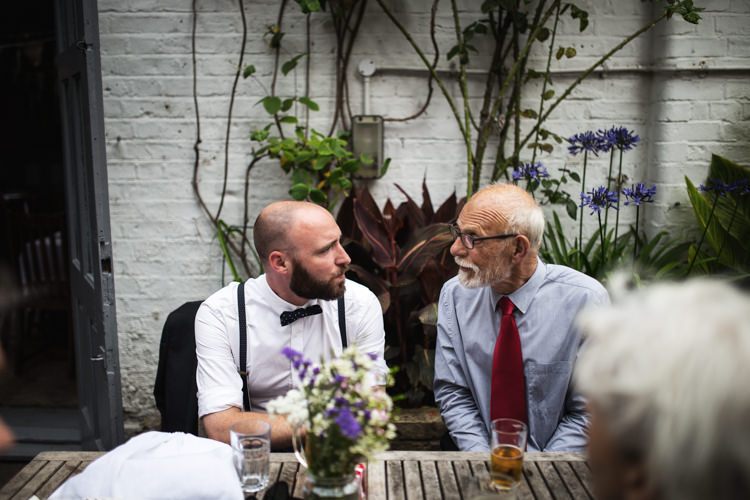 Mismatched London Pub Wedding http://www.olliverphotography.com/