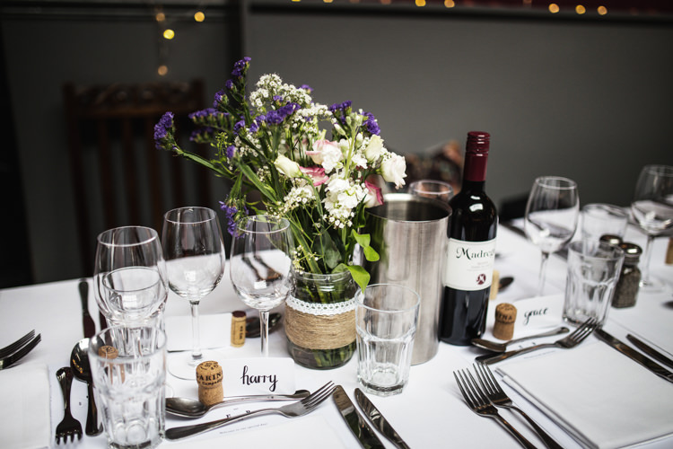 Mismatched London Pub Wedding http://www.olliverphotography.com/
