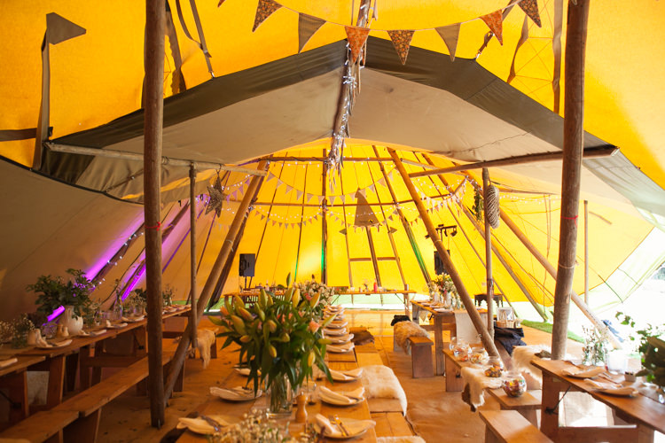 Rustic Outdoor Rural Tipi Wedding http://emmastonerweddings.com/