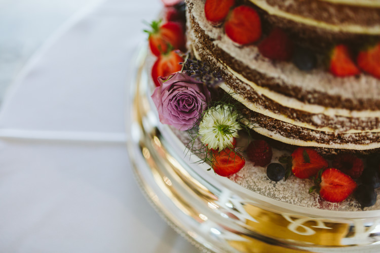Pretty Festival Barn Countryside Wedding http://www.claretamim.co.uk/