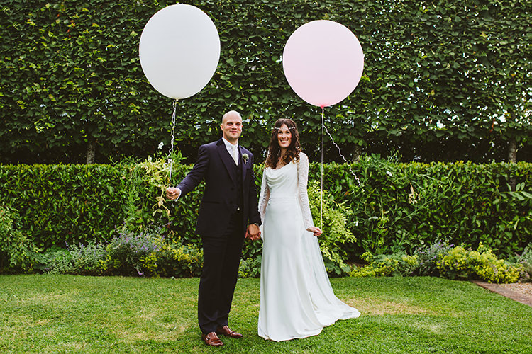 Balloons Pretty Festival Barn Countryside Wedding http://www.claretamim.co.uk/