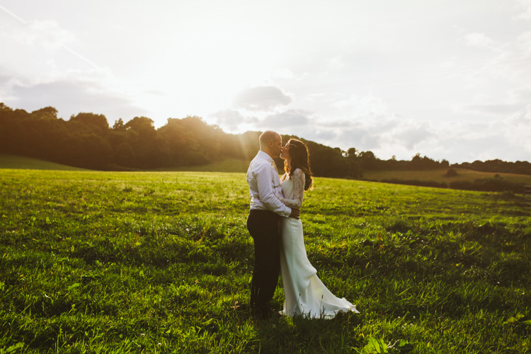 Pretty Festival Barn Countryside Wedding http://www.claretamim.co.uk/
