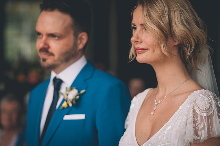 Fun Quirky Country House Wedding http://storyandcolour.co.uk/