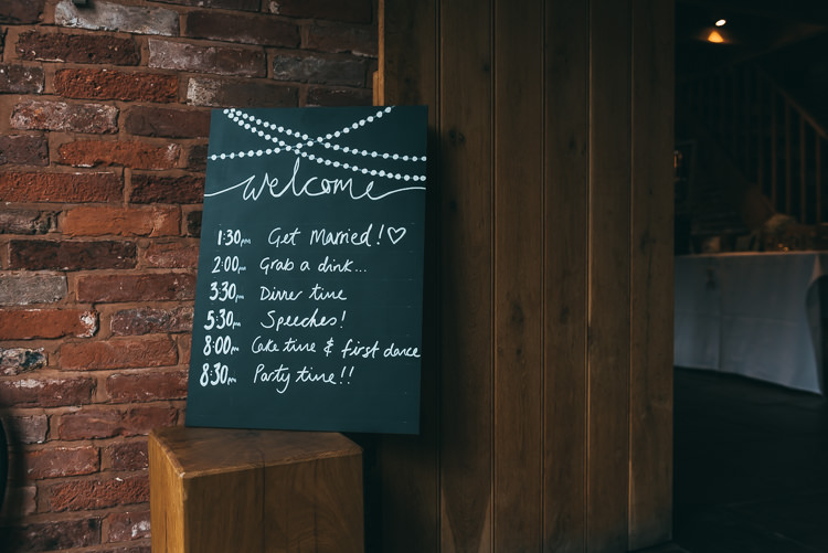 Welcome Sign Chalk Black Board Relaxed Boho Barn Wedding http://www.fcphotography.co.uk/