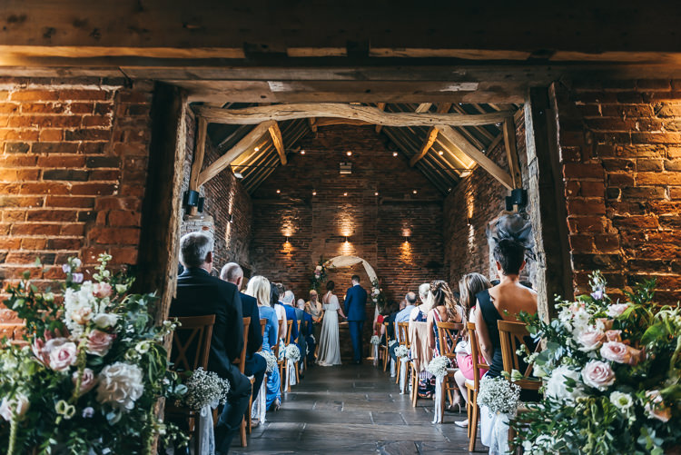 Relaxed Boho Barn Wedding http://www.fcphotography.co.uk/