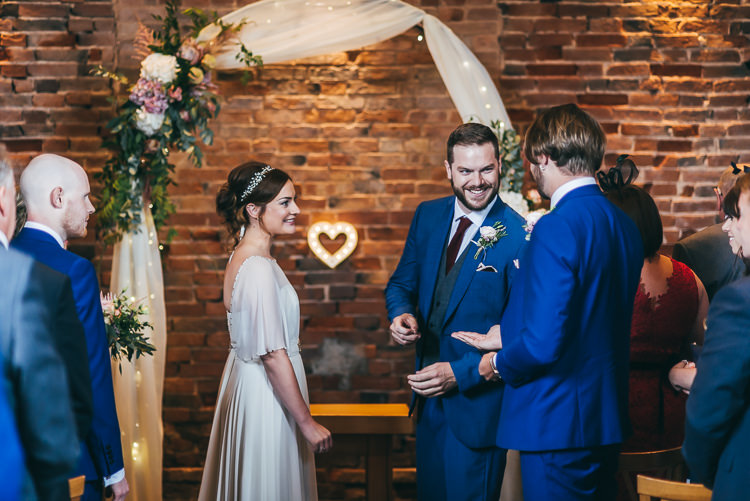 Relaxed Boho Barn Wedding http://www.fcphotography.co.uk/