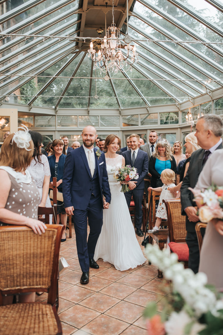 Floral Autumn Country House Wedding http://pearbearphotography.com/