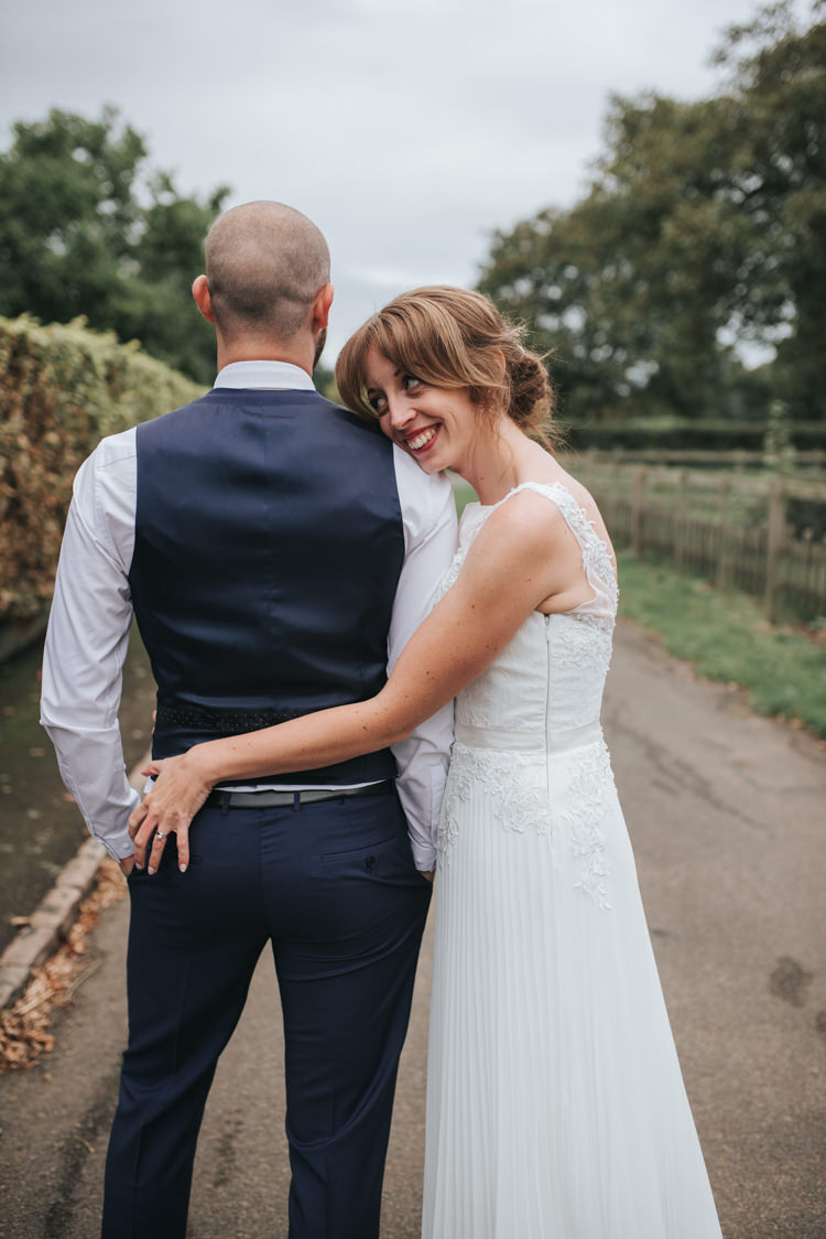 Floral Autumn Country House Wedding http://pearbearphotography.com/