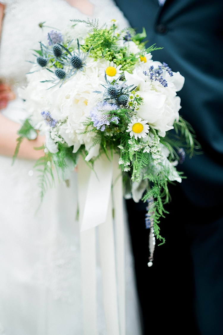 Bride Bouquet White Roses Lavender Daises Greenery Florals Outdoor Spring Vineyard Wedding Tennessee http://www.juicebeatsphotography.com/