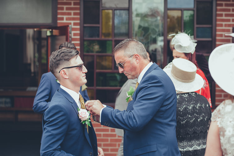 Bespoke Rustic Homespun Wedding http://lisahowardphotography.co.uk/