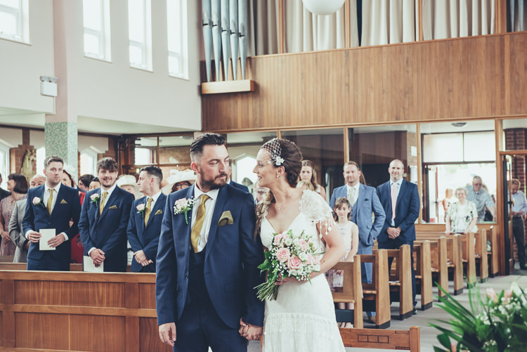 Bespoke Rustic Homespun Wedding http://lisahowardphotography.co.uk/