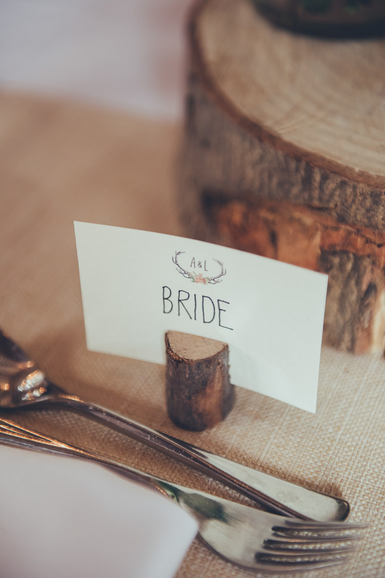 Illustrated Place Name Log Decor Bespoke Rustic Homespun Wedding http://lisahowardphotography.co.uk/