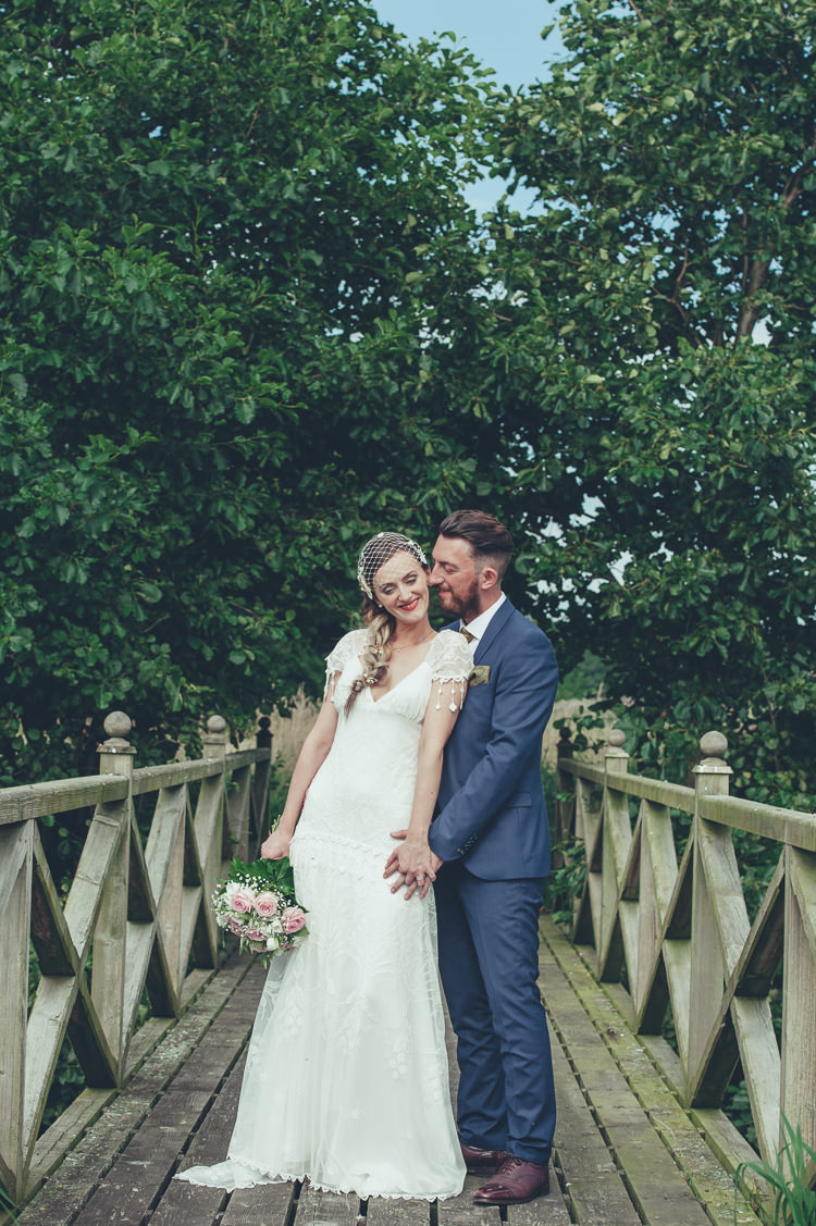 Bespoke Rustic Homespun Wedding http://lisahowardphotography.co.uk/