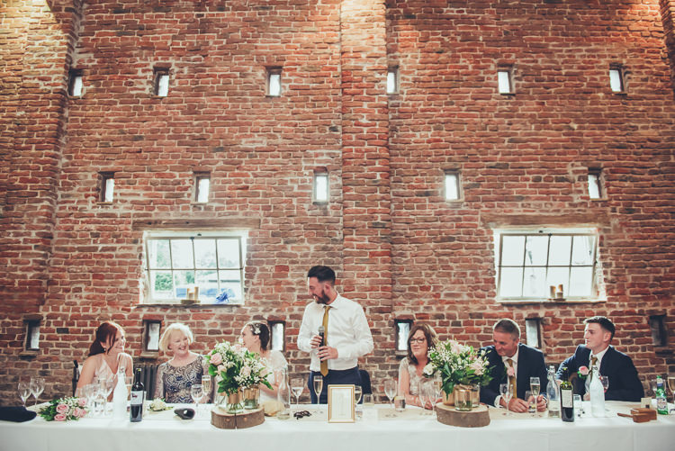 Bespoke Rustic Homespun Wedding http://lisahowardphotography.co.uk/