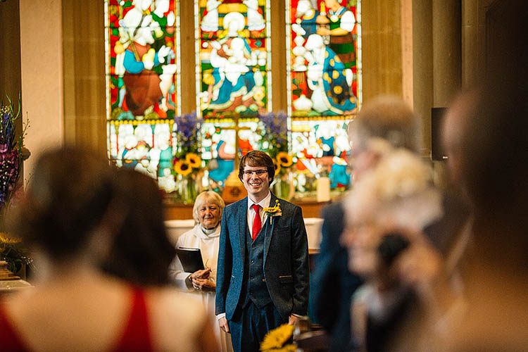 Fun Multicoloured Party Wedding http://www.pauljosephphotography.co.uk/